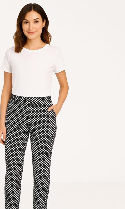 Sinsay Women's High-Waisted Checkered Trousers